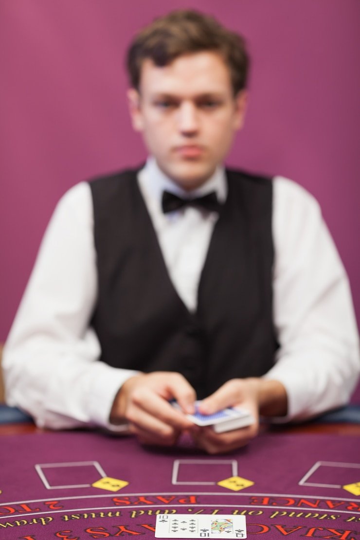 Meja casino langsung dengan dealer profesional di platform sopi88